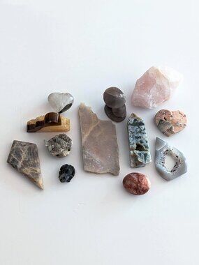 UNLISTED *1 Piece* CRYSTALS, ROCKS or GEODE Specimens
